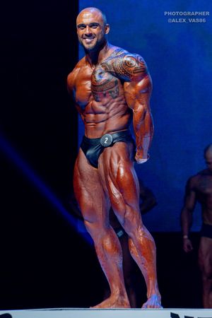 CLASSIC PHYSIQUE +178